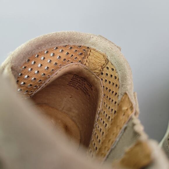 Sofft Boots Womens 6 M Bellview Wedge Booties Taupe Leather Zipper Round Toe - Picture 8 of 11